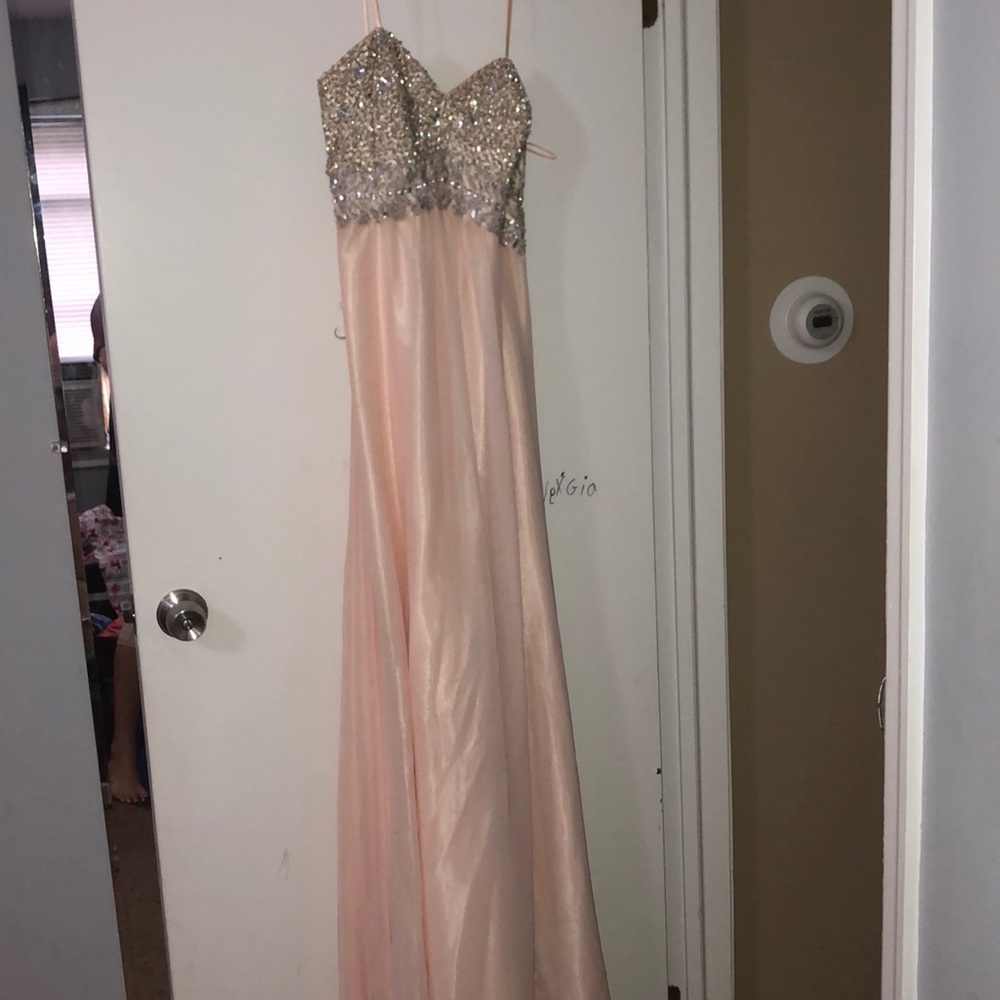 Sweet 16 dress - Picture 2 of 4